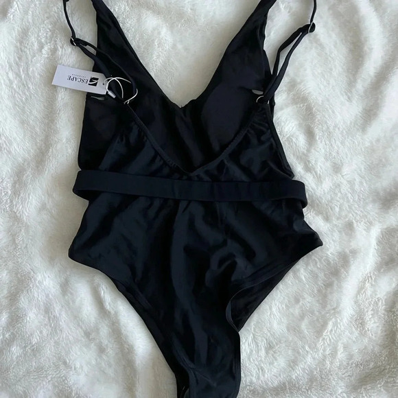 NWT Black One Piece Swimsuit with Belt  Detail and Adjustable Scraps - Picture 2 of 3